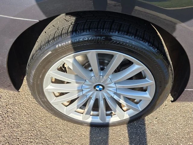 Used 2020 Gray BMW 740i image 15