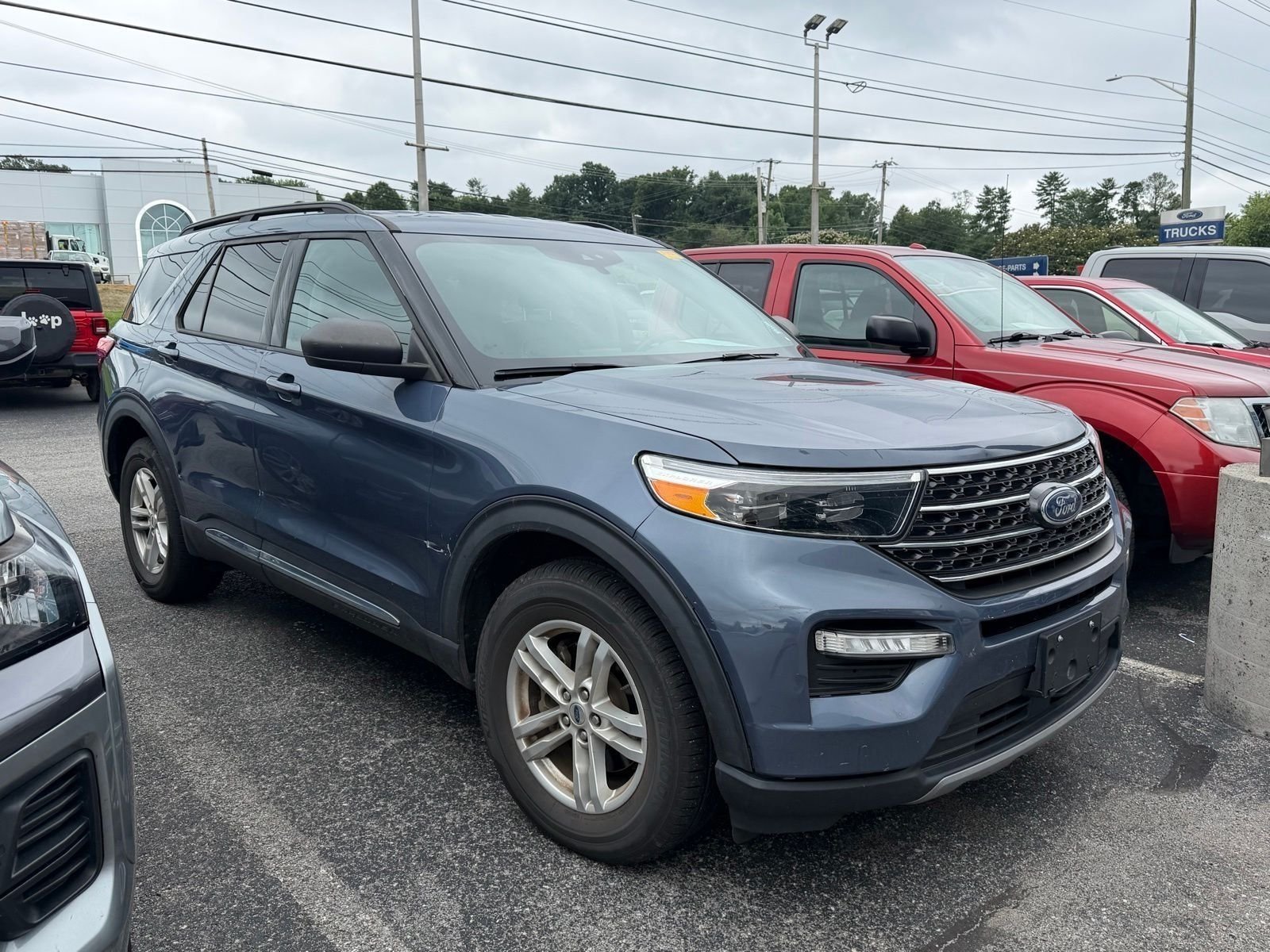 2021 Ford Explorer XLT 4WD's photo