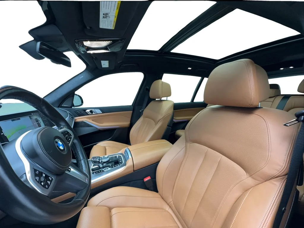 Used 2022 Gray BMW M50i image 20