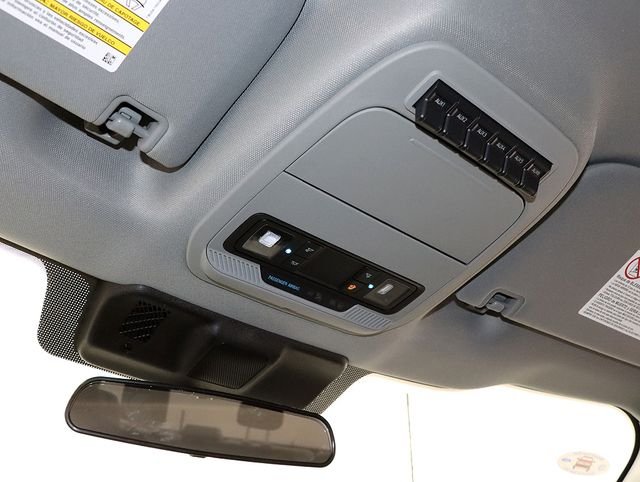 New 2026 Oxford White Ford F-450® XL image 25