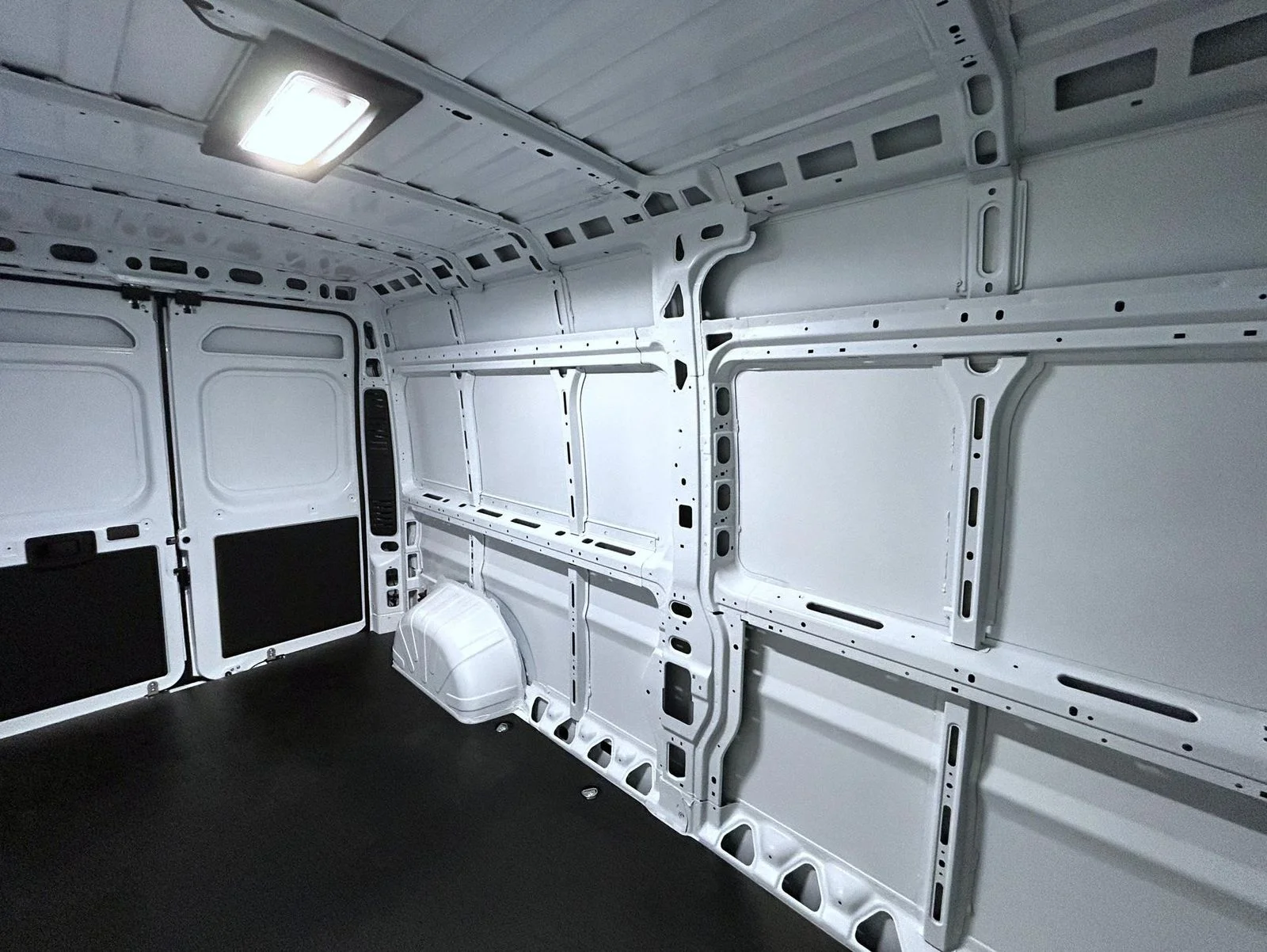 New 2026 White Ram High Roof image 19