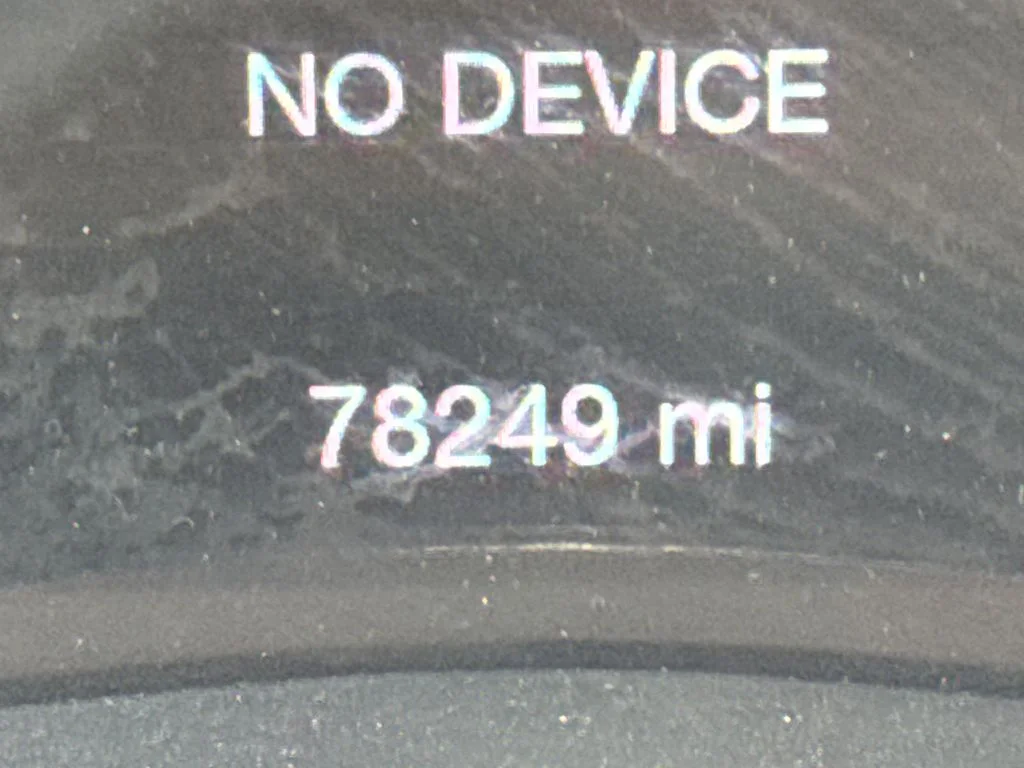 Used 2020 Diamond Black Jeep Limited image 22