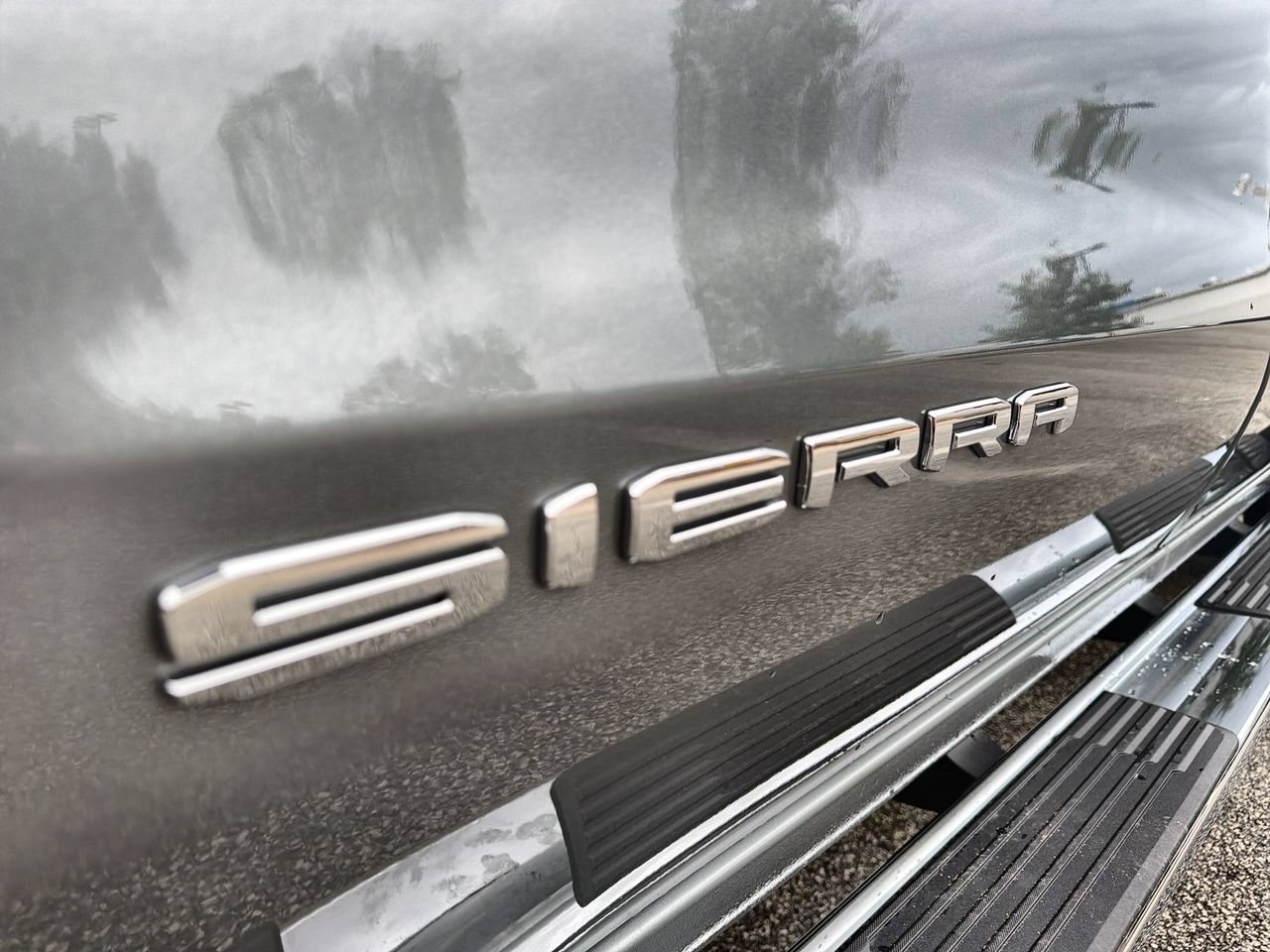 New 2026 Sterling Metallic GMC SLT image 27