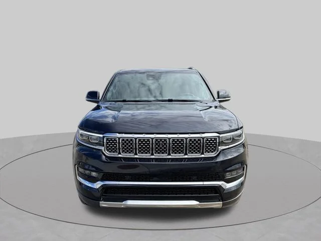 Used 2022 Black Jeep Series II image 11