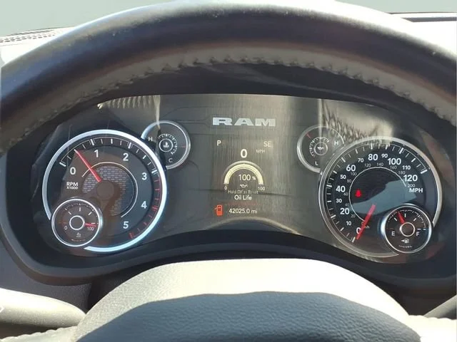 Used 2024  Ram Big Horn image 12