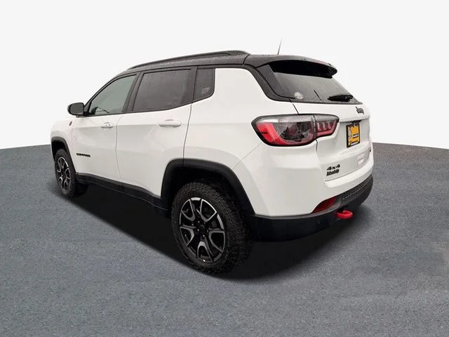 Used 2026 White Jeep Trailhawk image 2