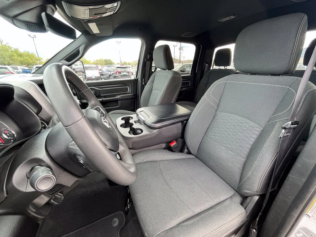 Used 2025 White Ram Big Horn image 9