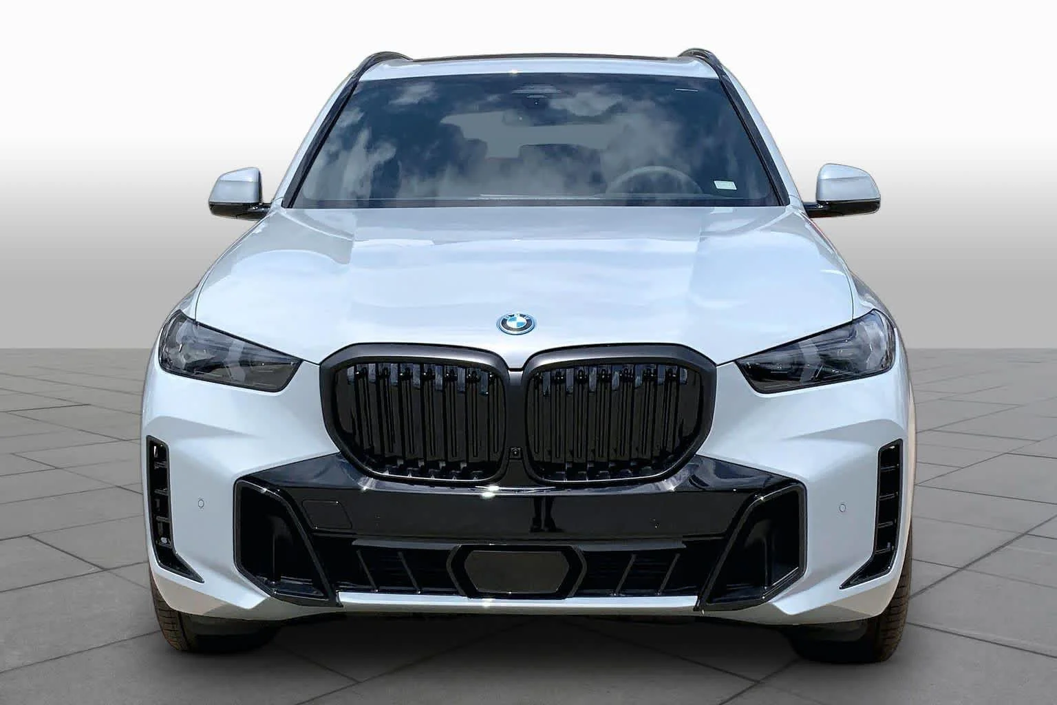 New 2026 Brooklyn Grey Metallic BMW xDrive50e image 3