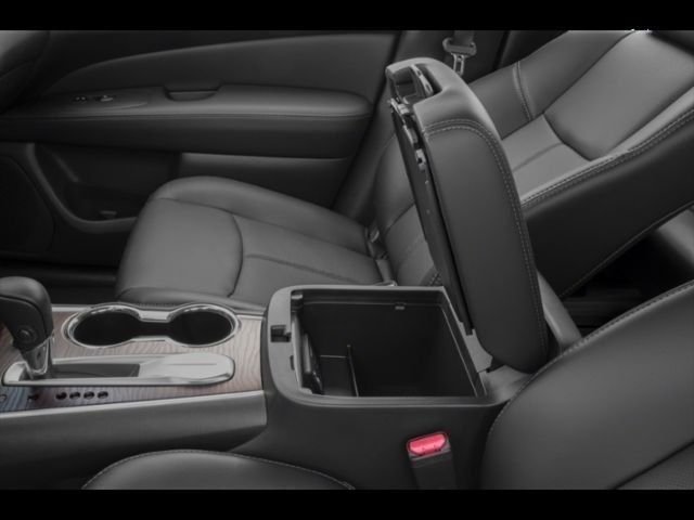 Used 2020 White Nissan Platinum image 12