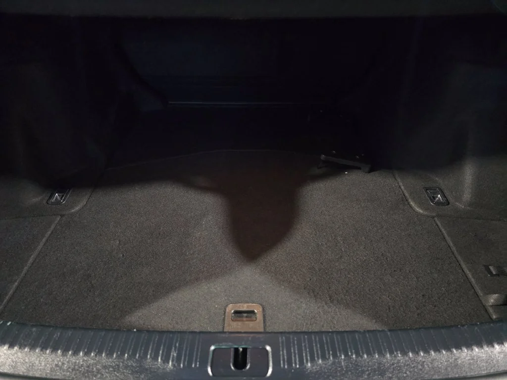 Used 2016 White Lexus 200t image 29