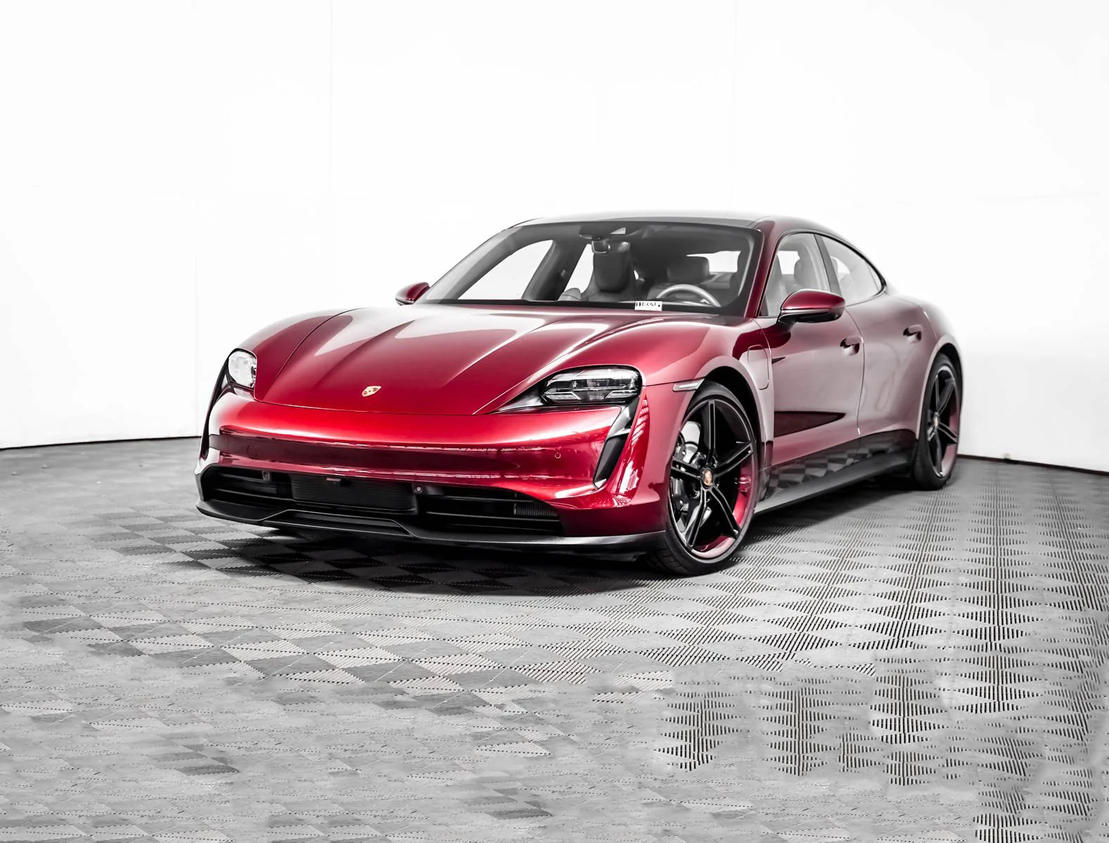 2021 Porsche Taycan 4S's photo
