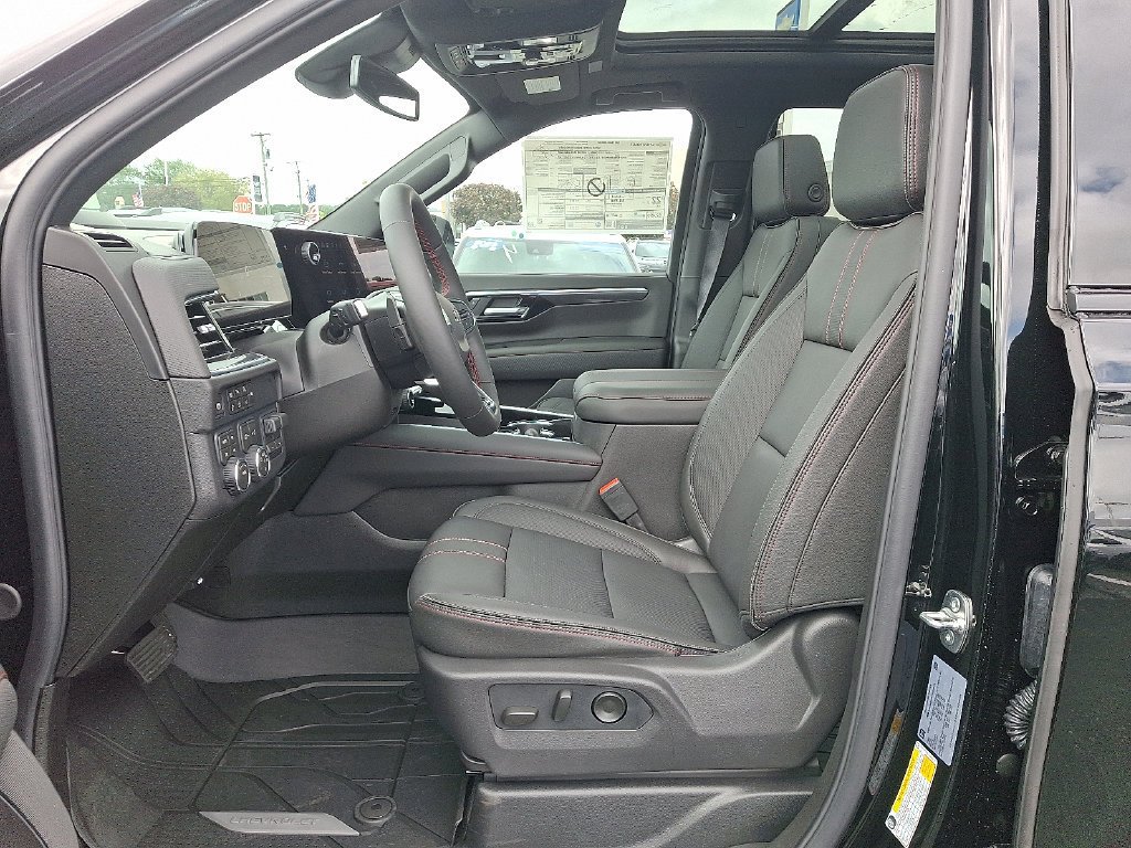 2026 Chevrolet Tahoe RST - Photo 6