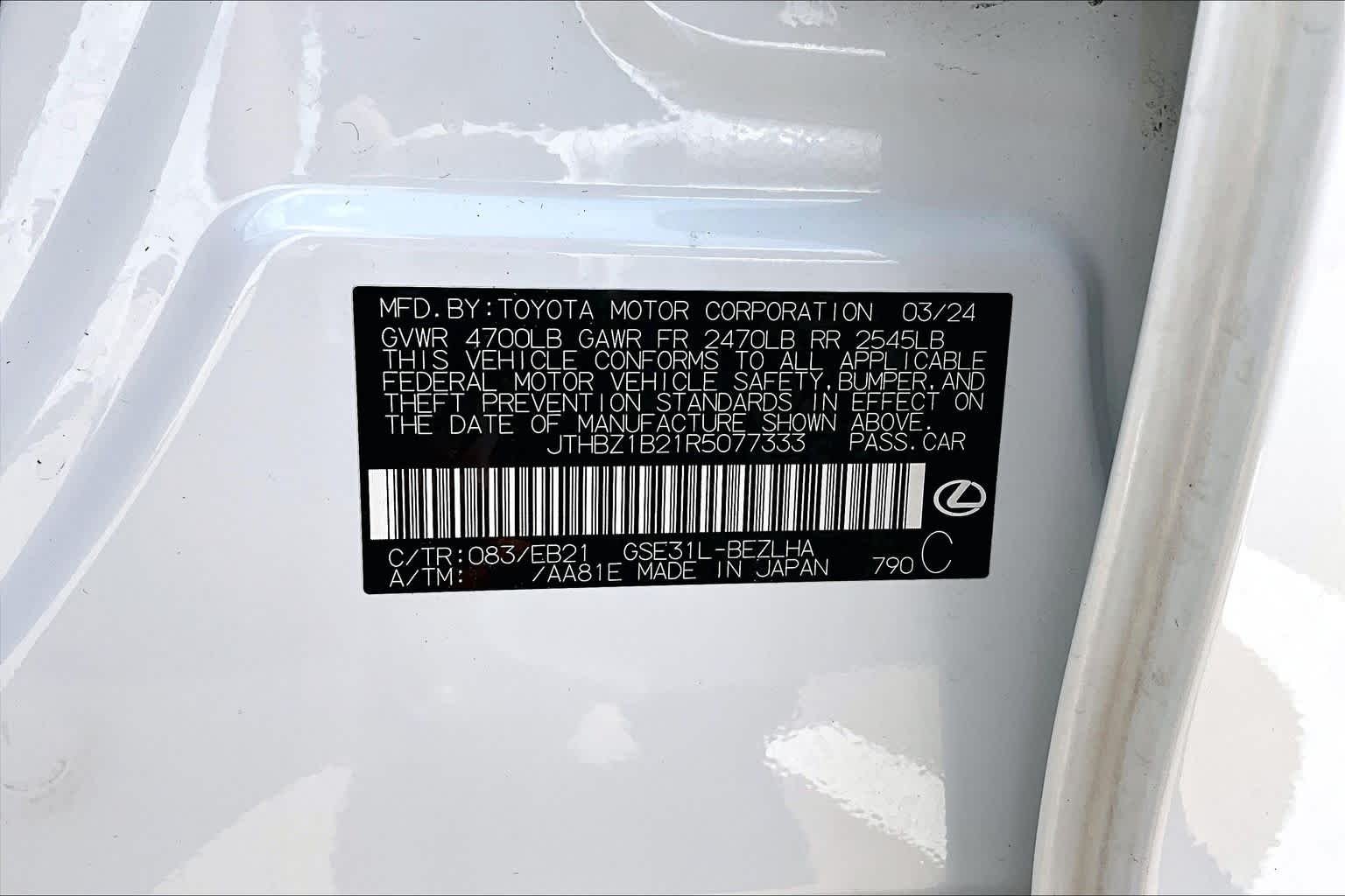 Used 2024 Ultra White Lexus F SPORT Design image 37