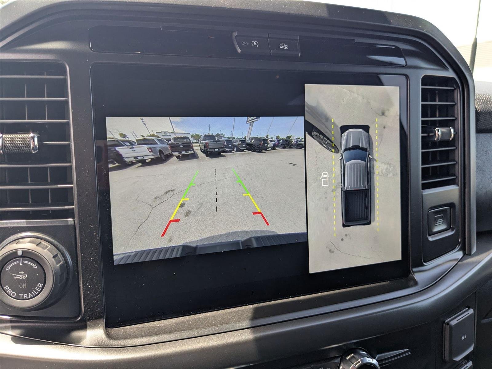 New 2026 Carbonized Gray Metallic Ford Tremor® image 22