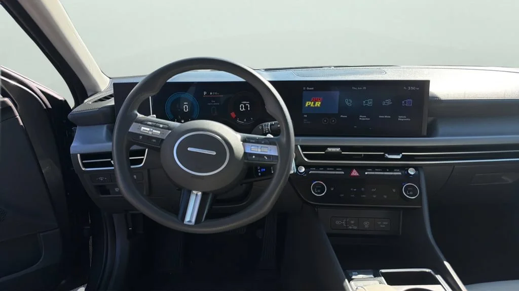 Used 2025 Gray Hyundai SEL image 15