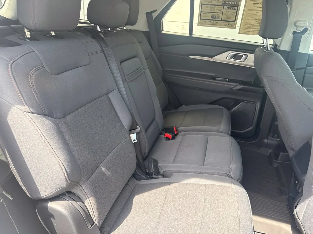 Certified Used 2026 Star White Ford Active image 25