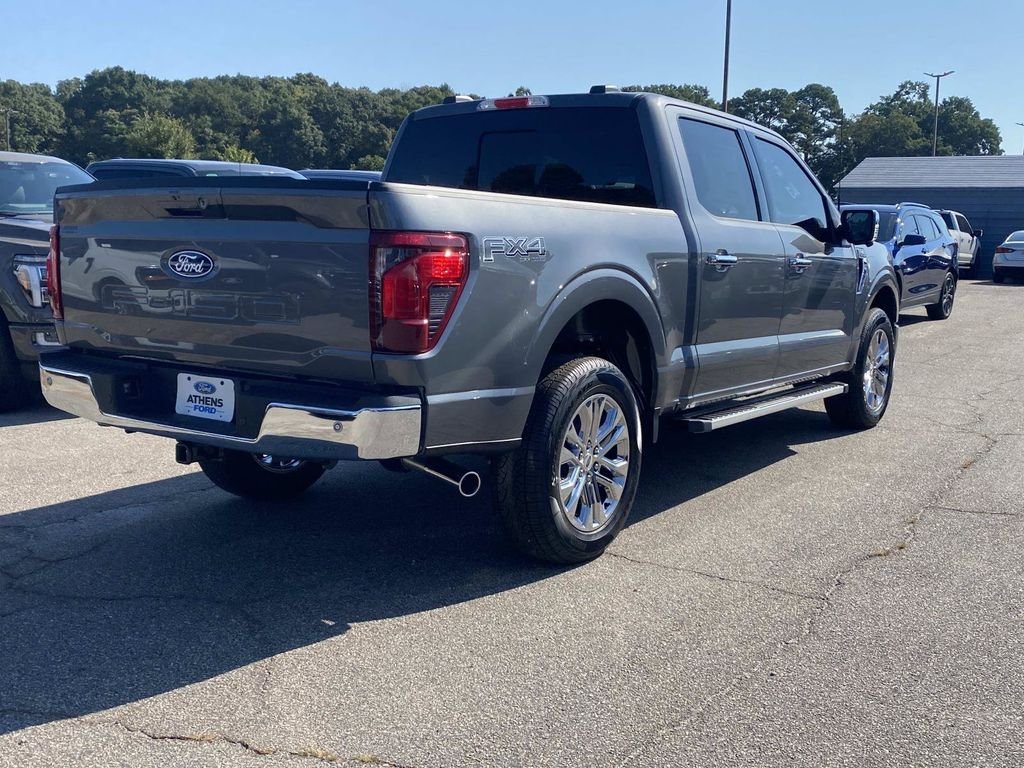 New 2026 Carbonized Gray Metallic Ford XLT image 3