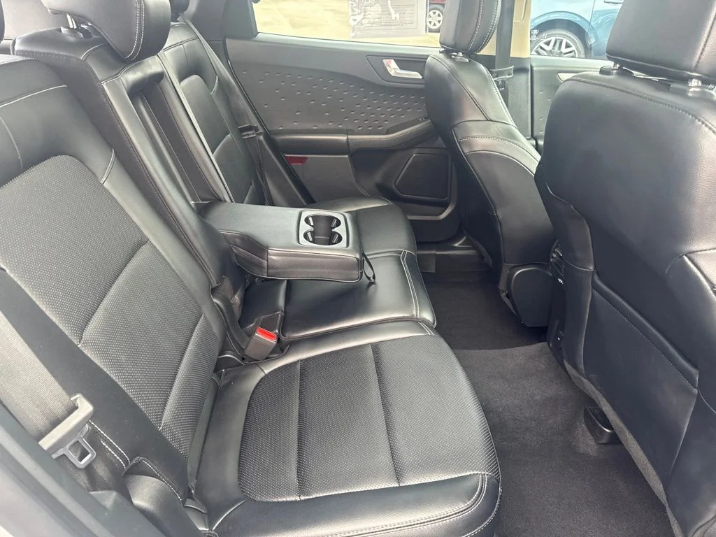 Certified Used 2020 Ingot Silver Ford SEL image 40