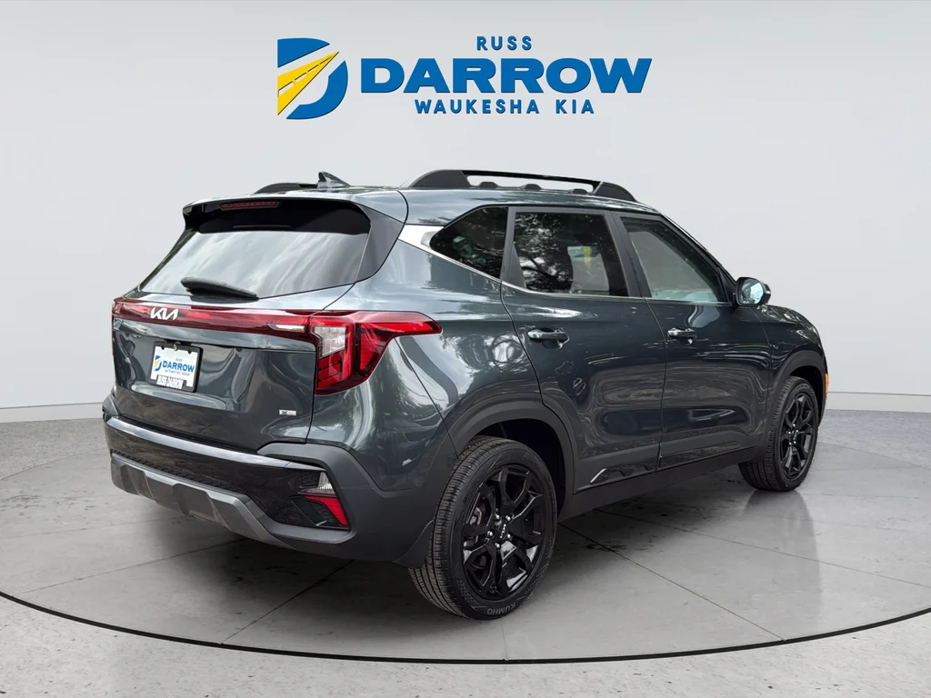 Used 2024 Gray Kia X-Line image 5
