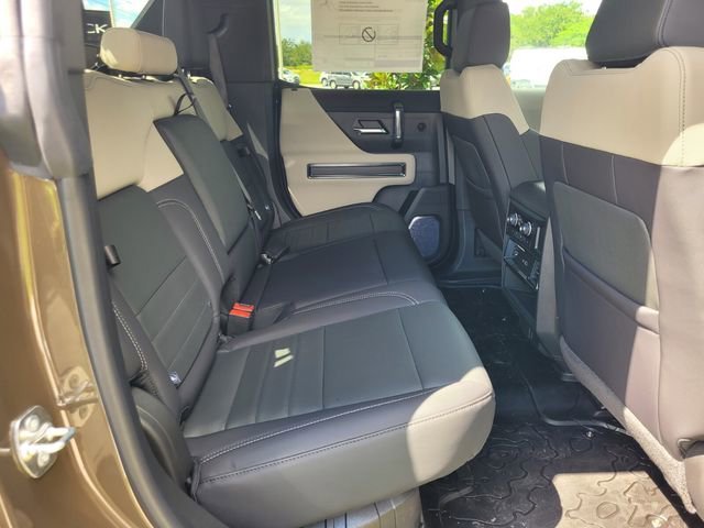 2026 GMC HUMMER EV 2X - Photo 13