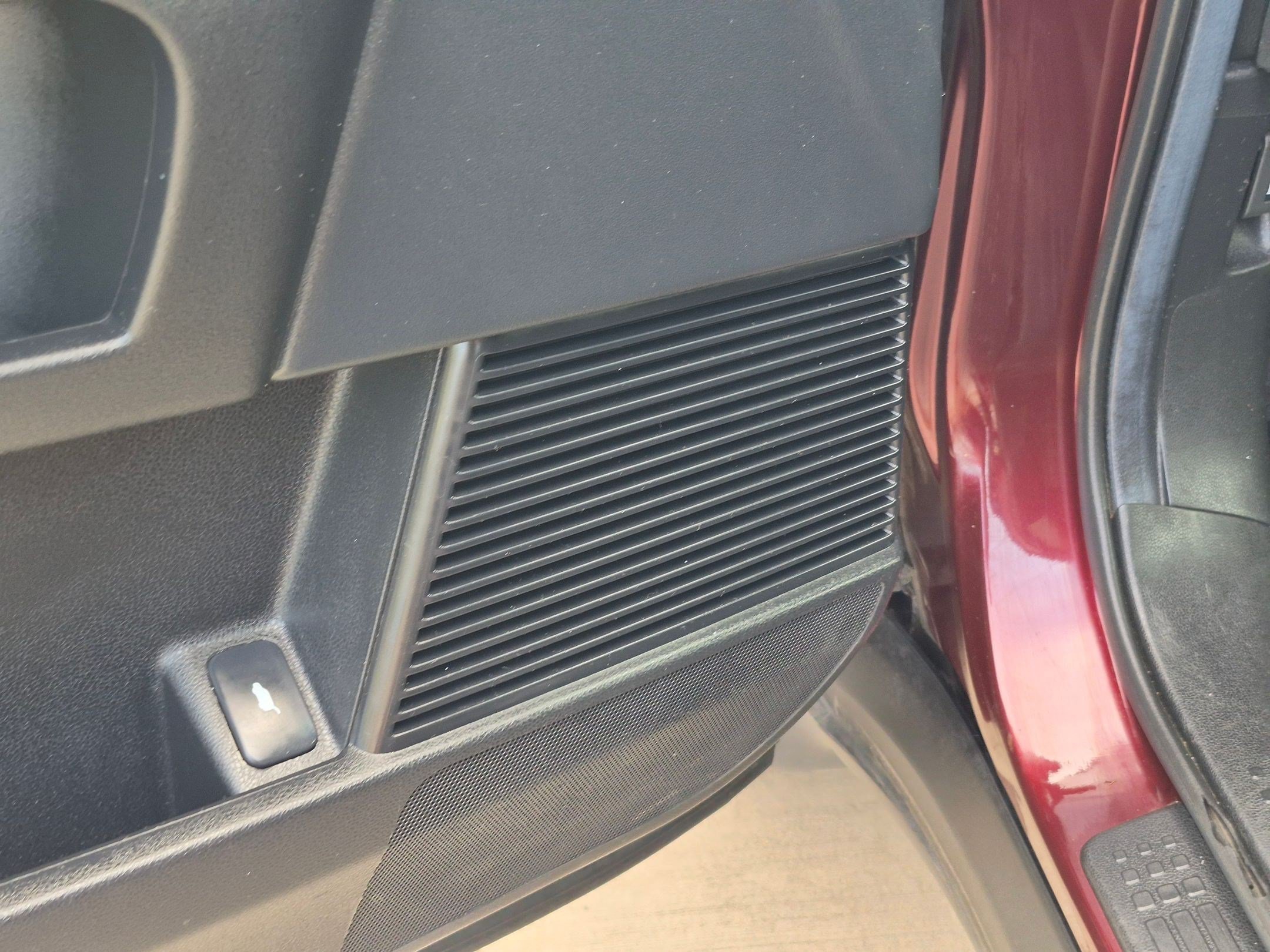 Used 2012 Maroon Honda Touring image 14