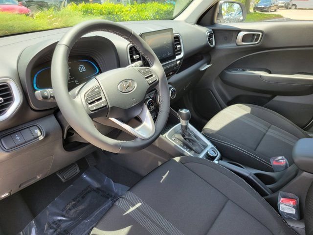 New 2026 Silver Hyundai SEL image 11