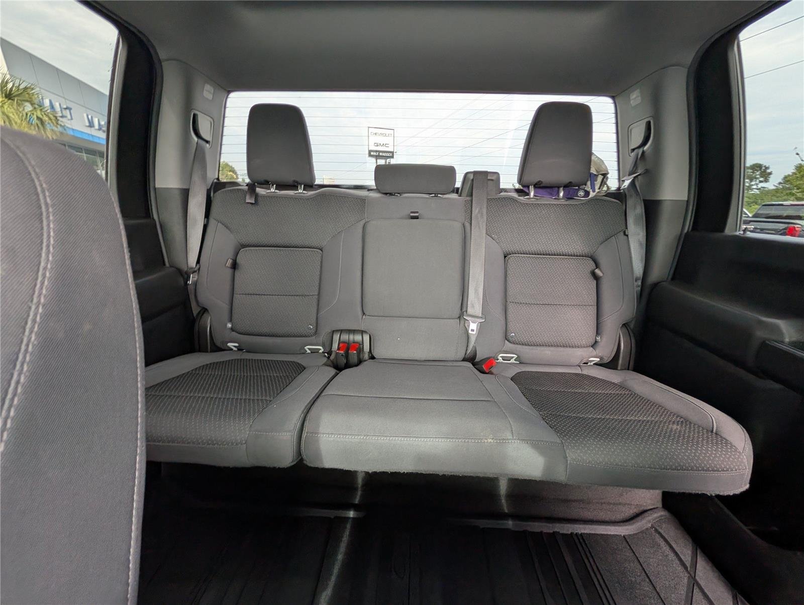 Used 2020 SUMMIT WHITE Chevrolet Custom image 13