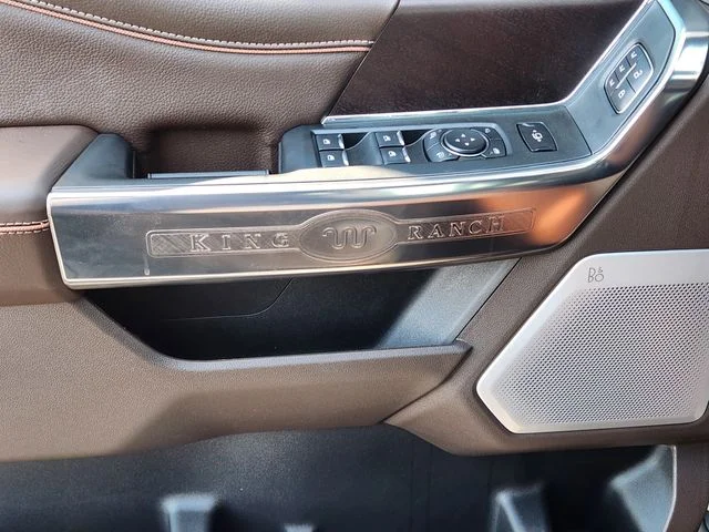 New 2026 Star White Metallic Tri-Coat Ford F-350® King Ranch® image 24