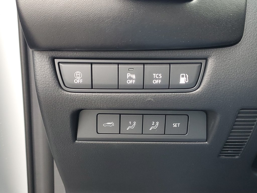 New 2026 Wind Chill Pearl Mazda Premium AWD image 20