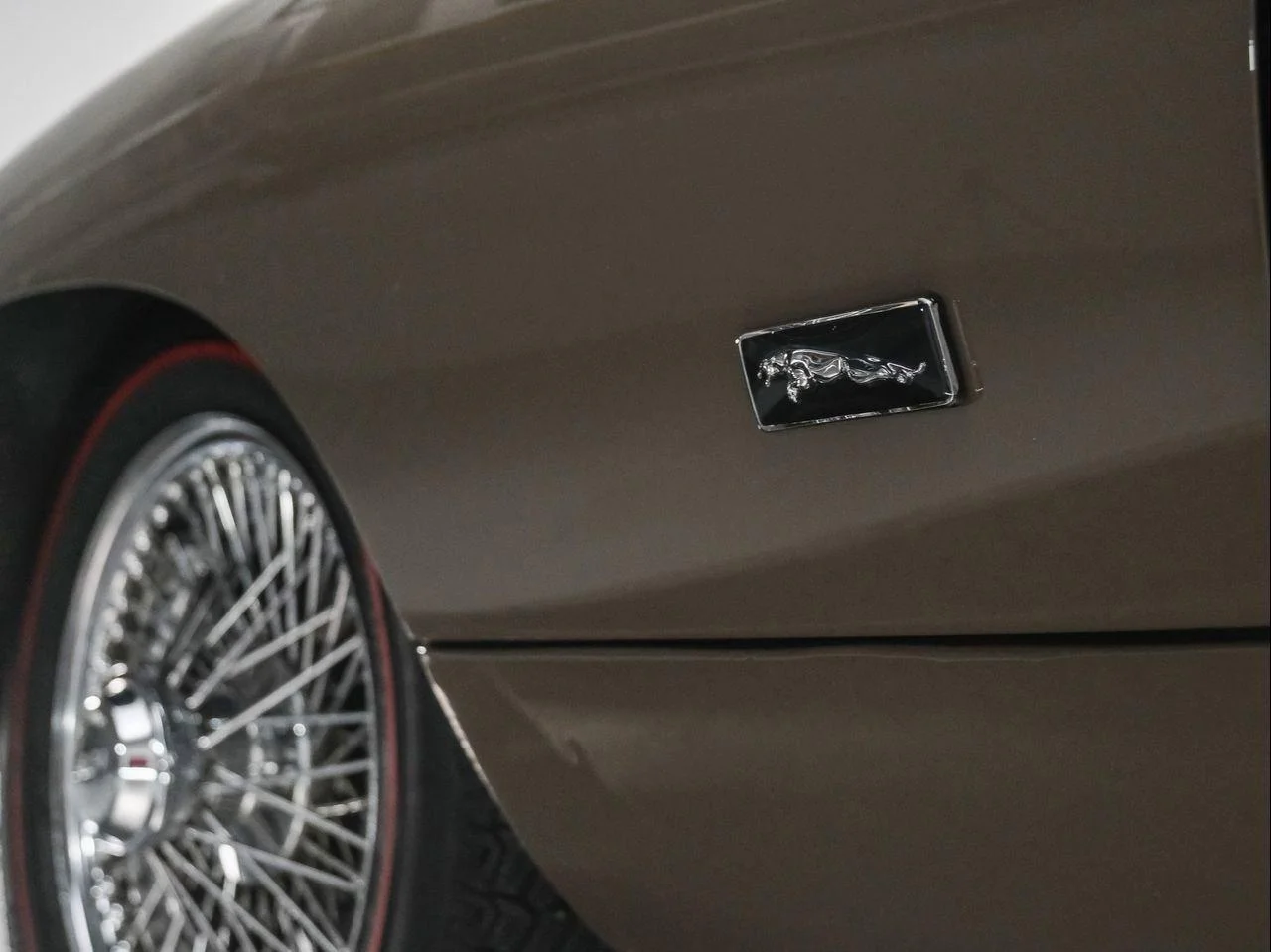 Used 1971  Jaguar Series II image 21