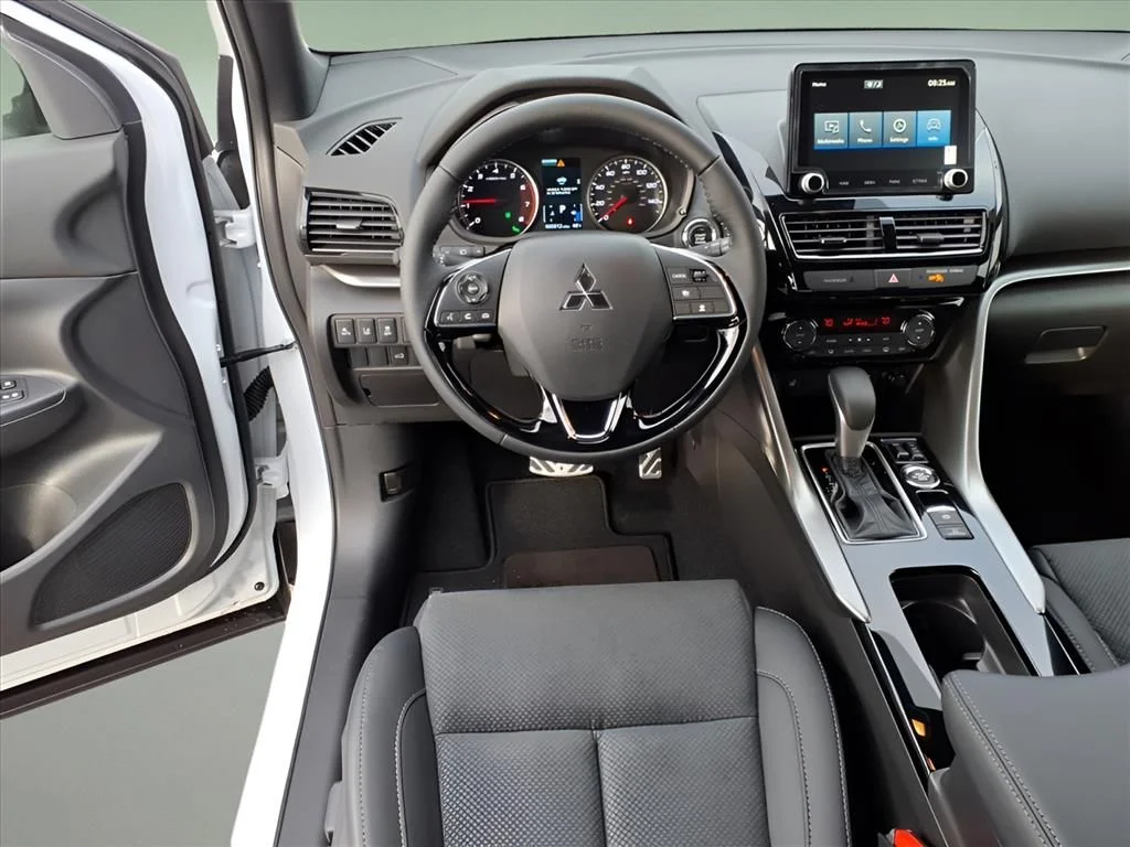 2026 Mitsubishi Eclipse Cross Black Edition - Photo 9