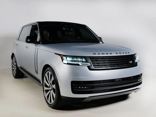 Used 2025 Hakuba Silver Metallic Land Rover Autobiography image 10