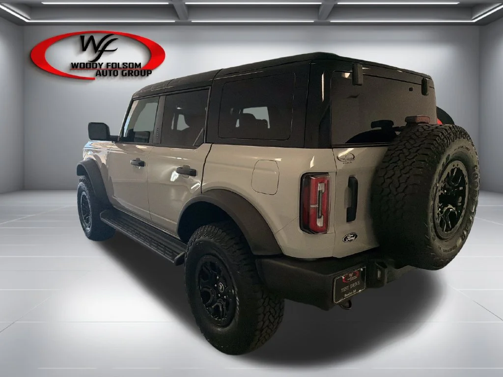New 2026 Avalanche Gray Ford Outer Banks® image 8