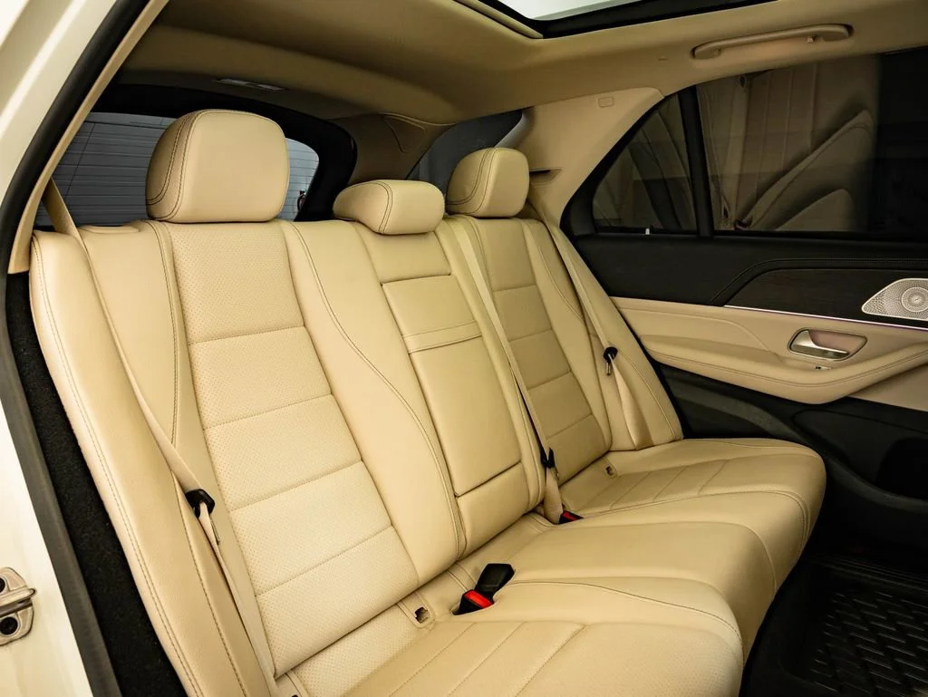 Used 2024 Manufaktur Diamond White Metallic Mercedes-Benz GLE 350 image 47