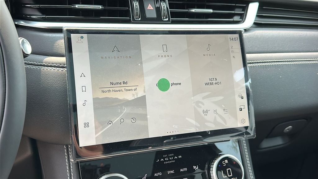 2026 Jaguar F-Pace R-Dynamic S - Photo 17