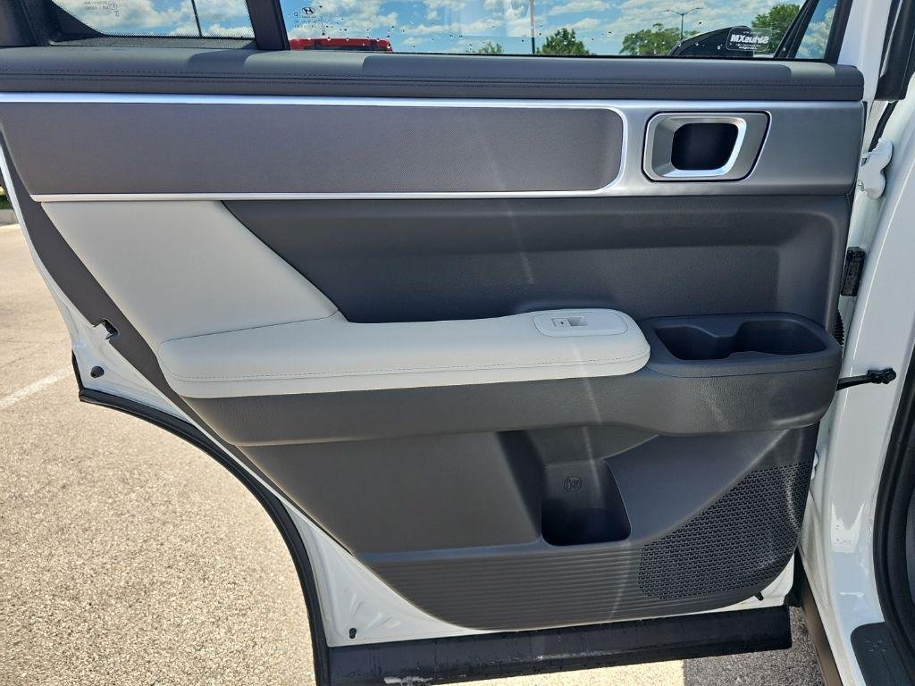 New 2026 White Hyundai SEL image 27
