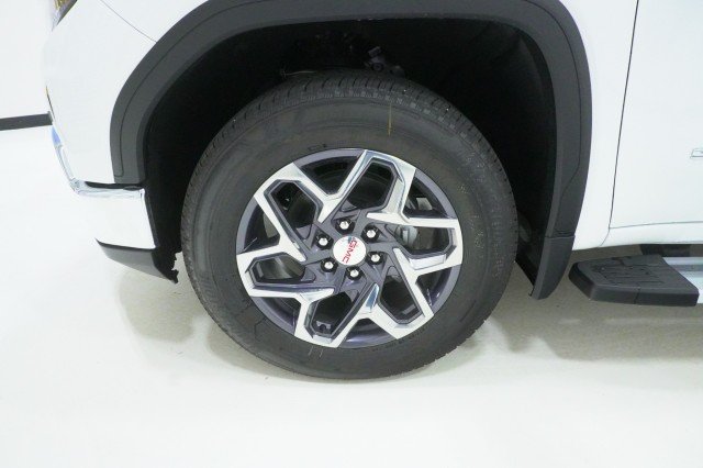 2026 GMC Sierra 1500 SLT - Photo 14