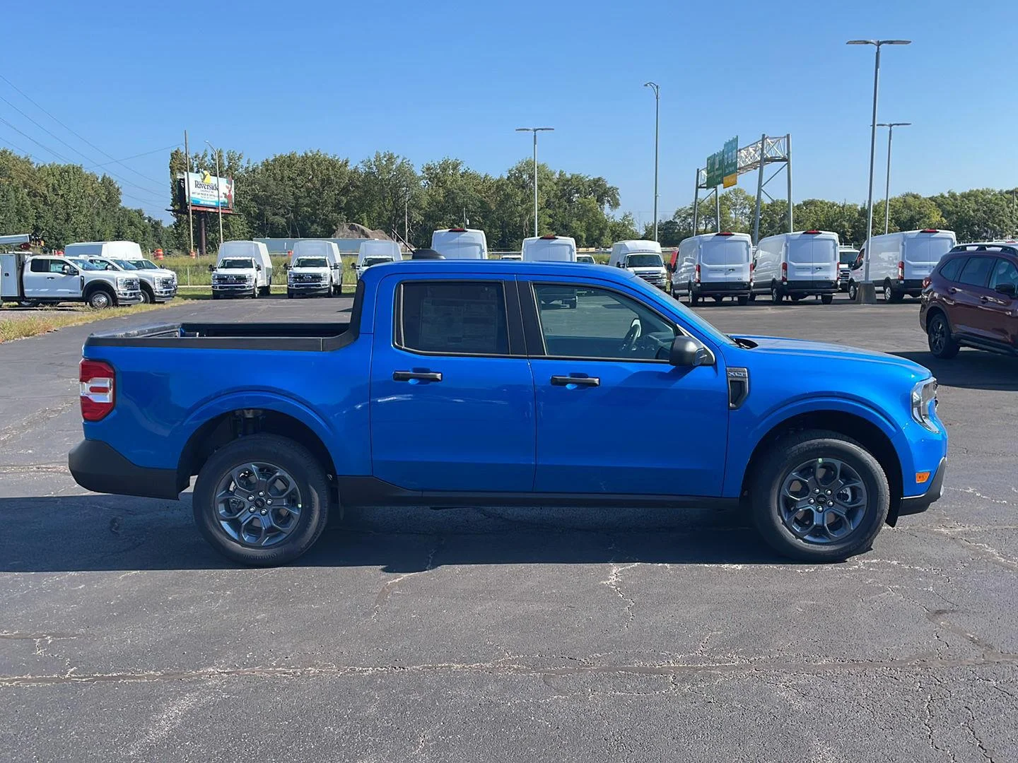 New 2026 Velocity Blue Ford XLT image 6