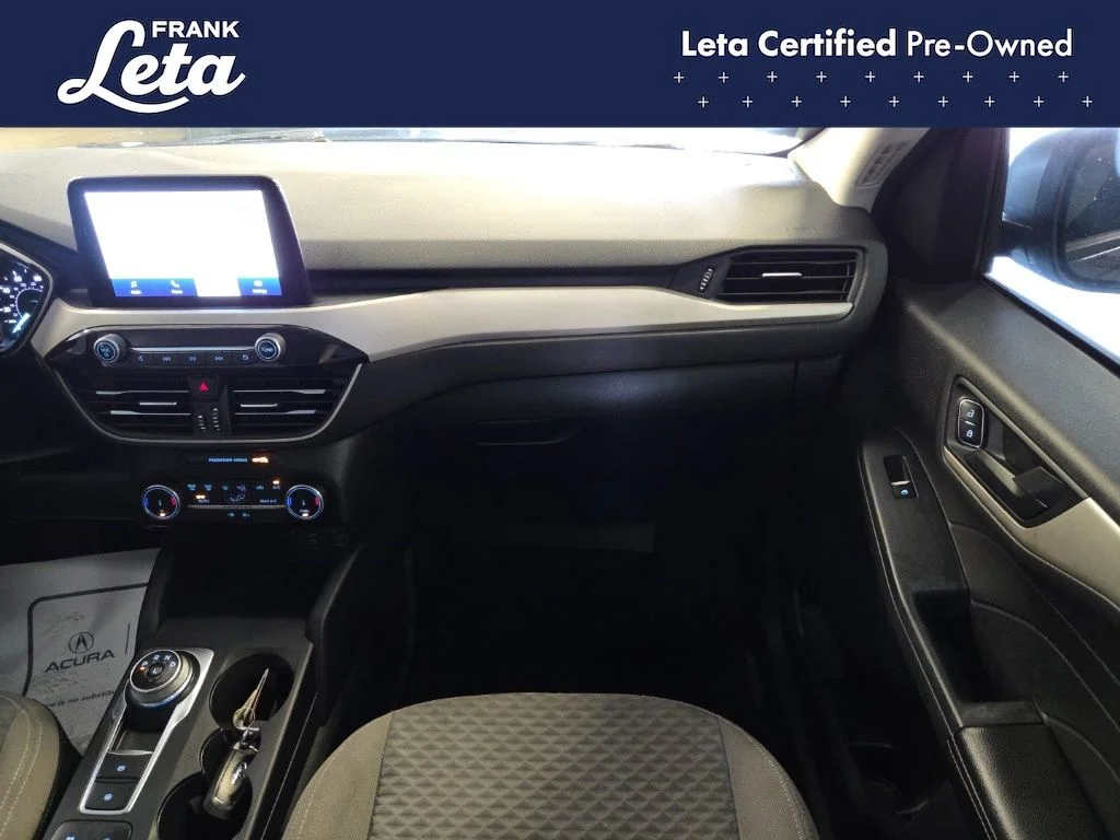 Certified Used 2022 Blue Ford SE image 19