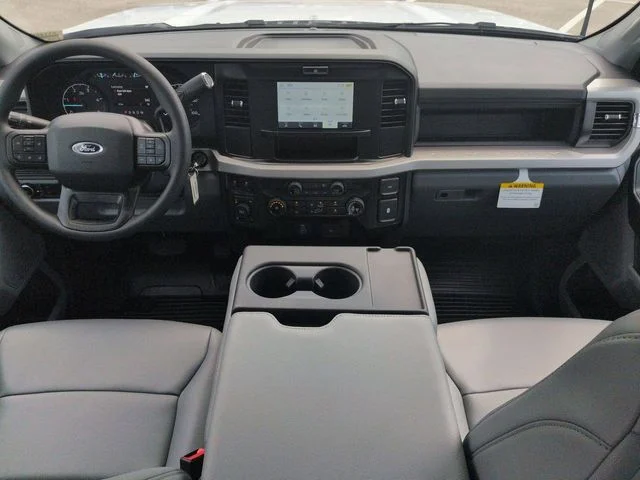 New 2026 Oxford White Ford F-250® XL image 15