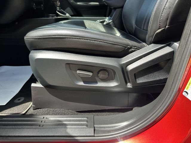 Used 2020 Rapid Red Metallic Tinted Clearcoat Ford Lariat image 16