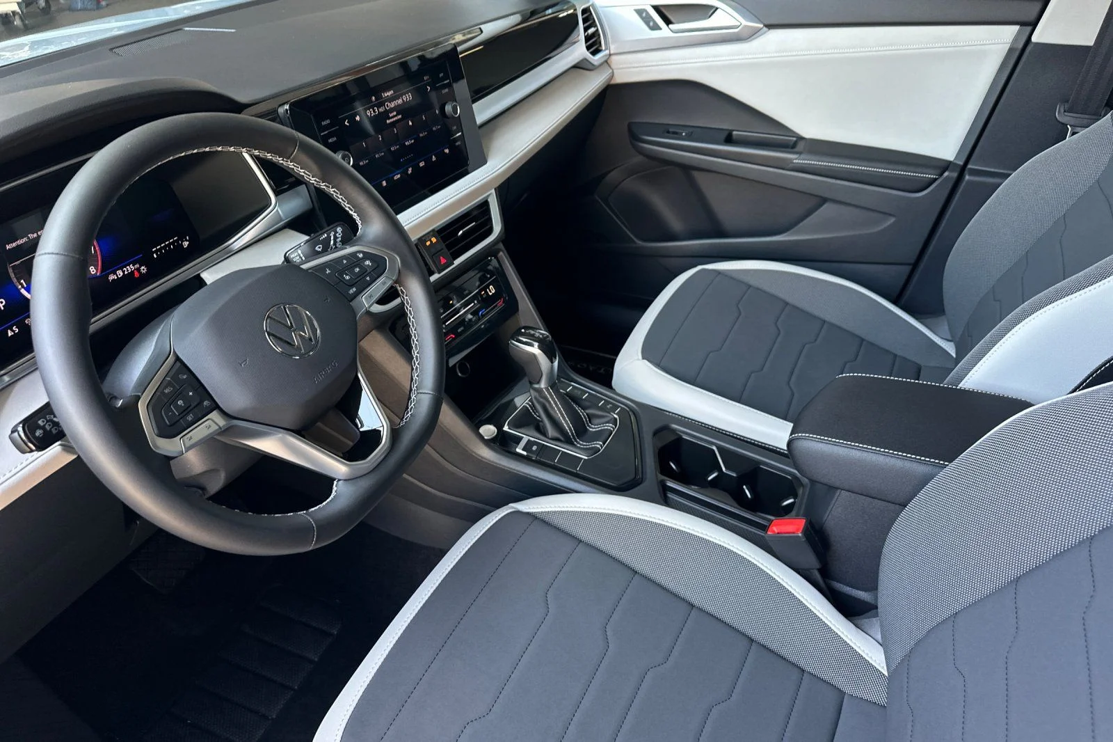 New 2026 Gray Volkswagen 1.5T SE image 8