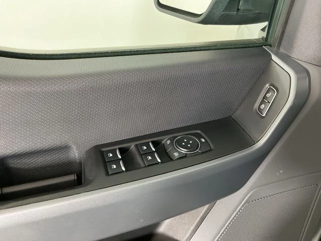 Used 2023  Ford XLT image 14
