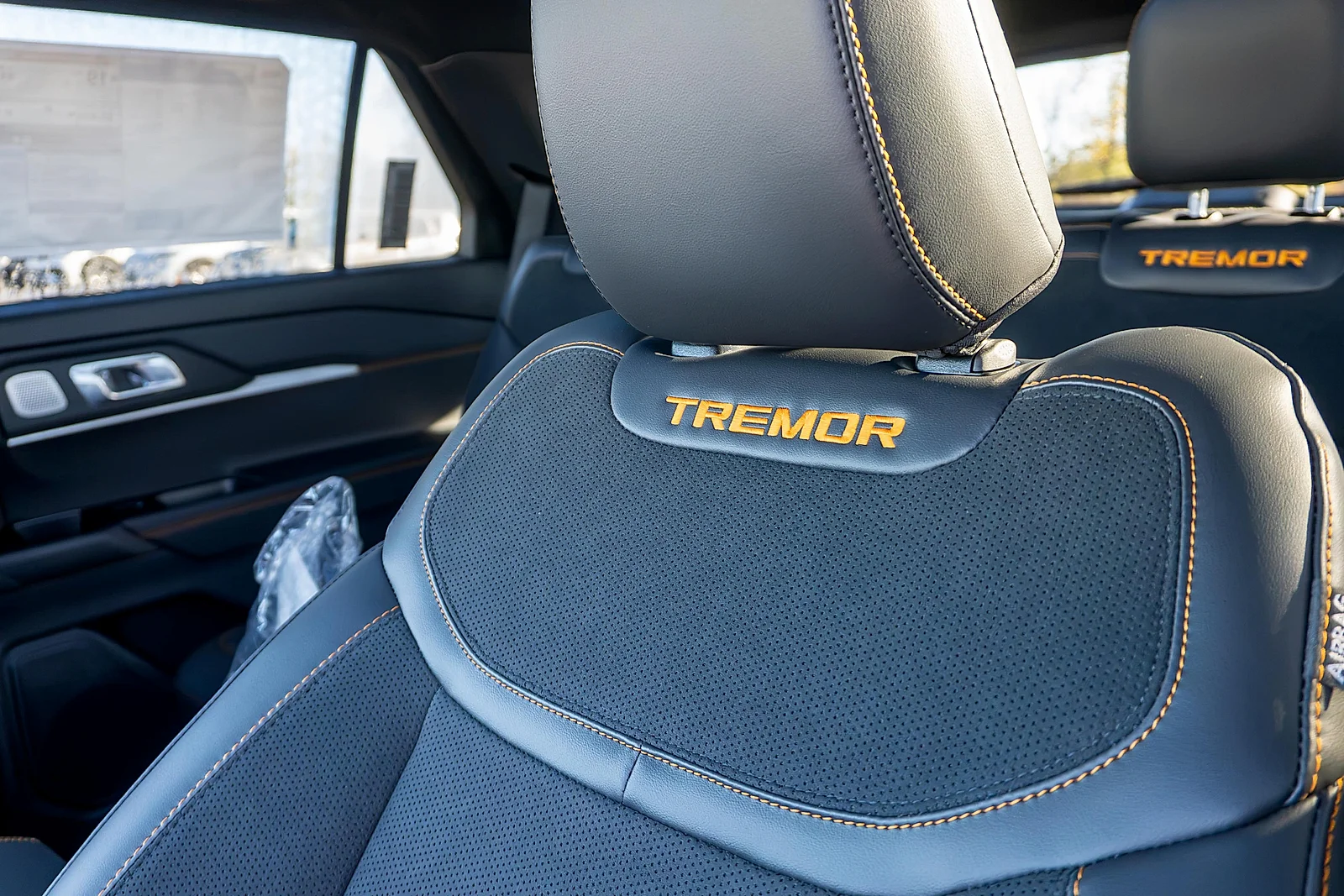 New 2027 Marsh Gray Ford Tremor® image 18