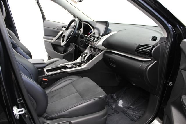 Used 2024  Mitsubishi SEL image 29