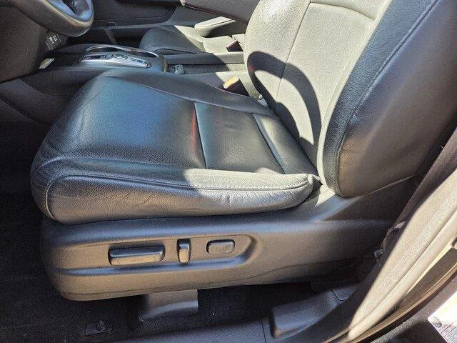 Used 2022 Crystal Black Pearl Honda Special Edition image 9