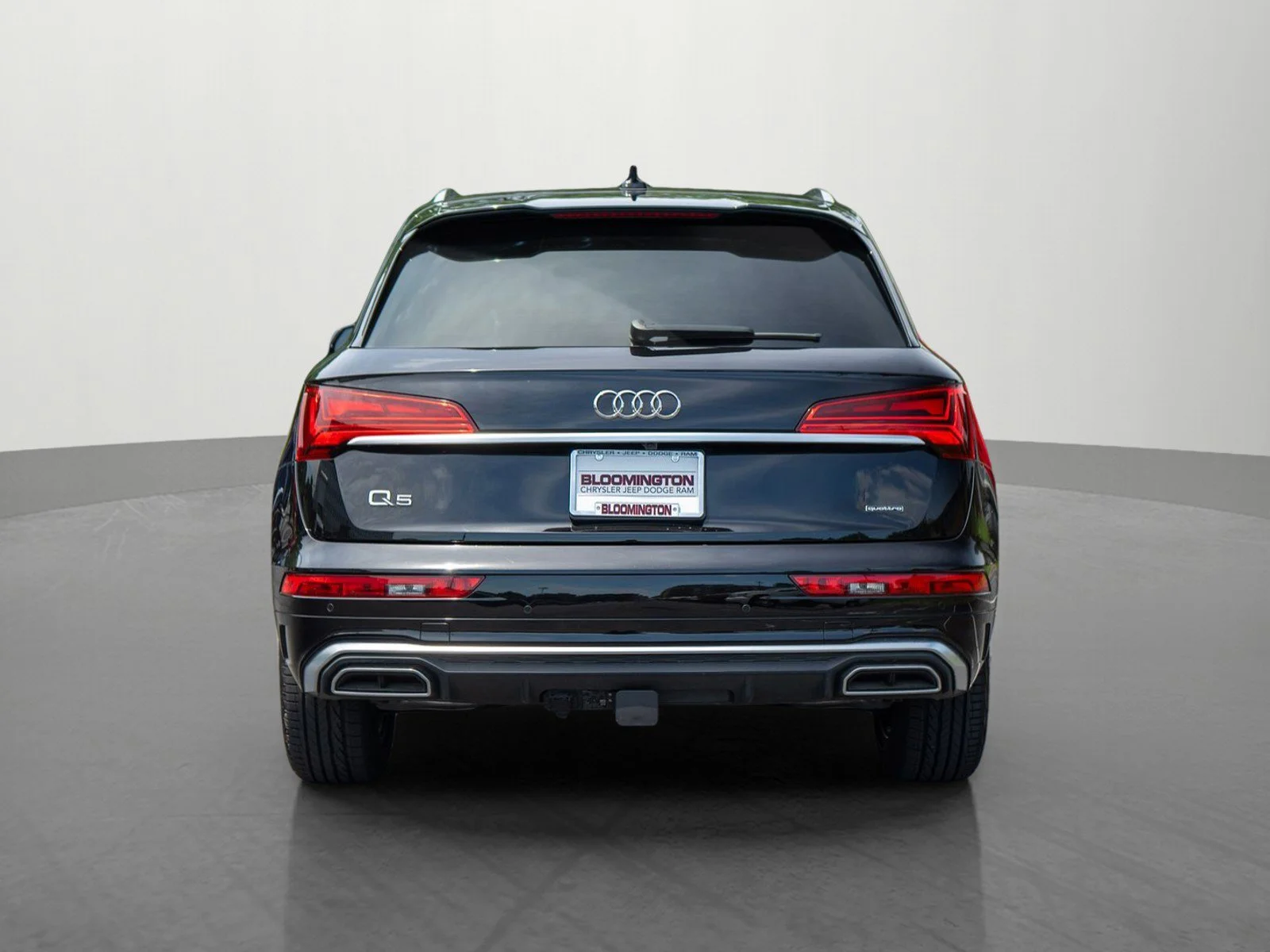 Used 2023 Black Metallic Audi 45 S line Premium image 7