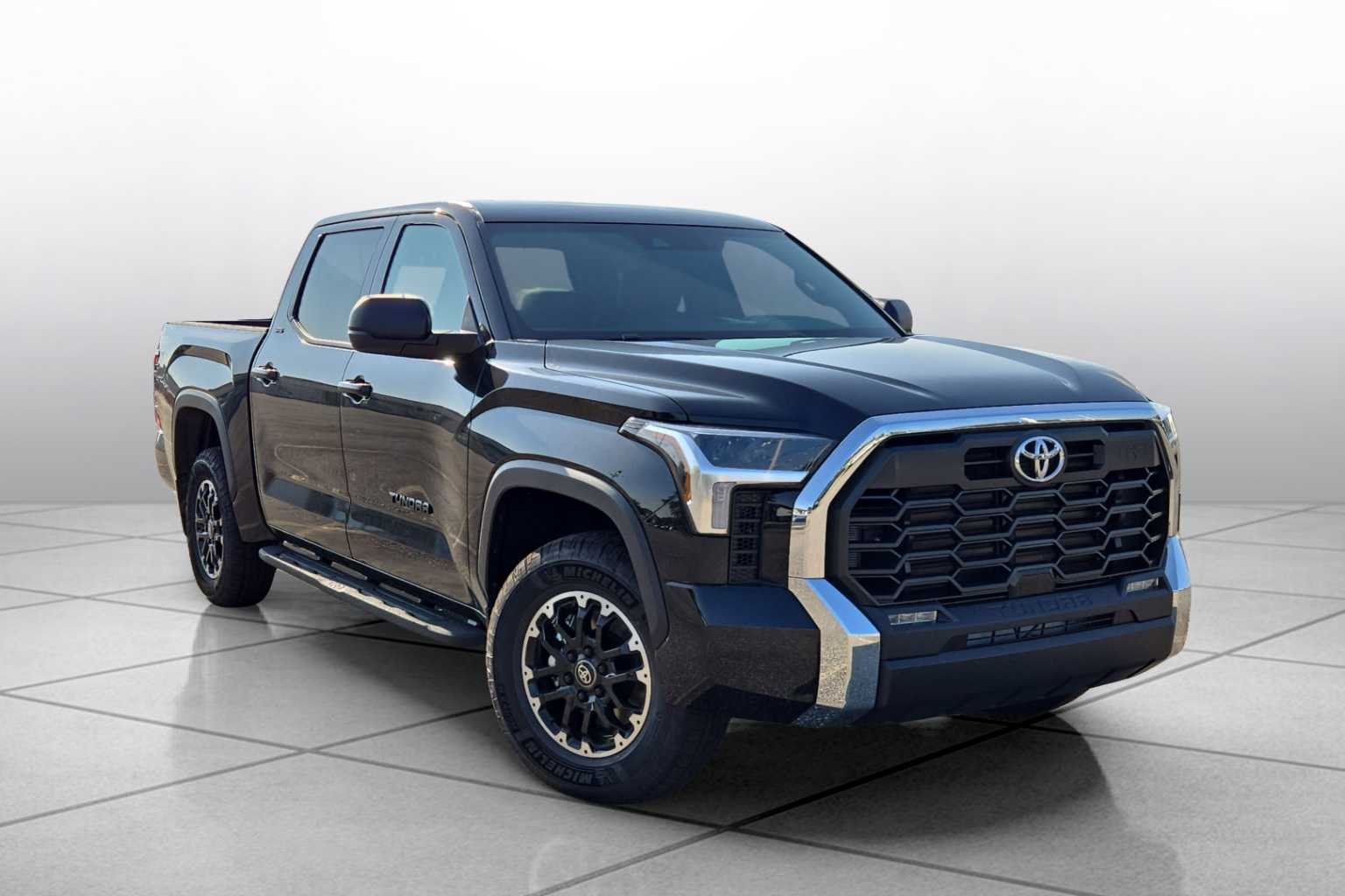 New 2026 Midnight Black Metallic Toyota SR5 image 2
