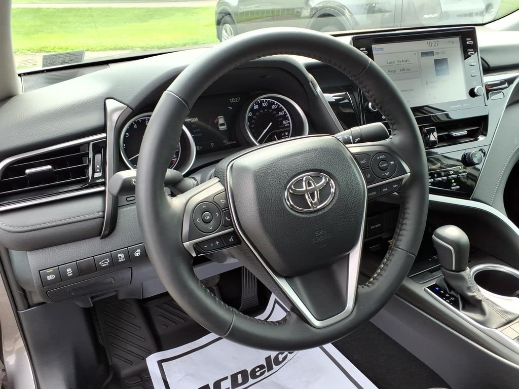 Used 2024 Predawn Gray Mica Toyota XLE image 11