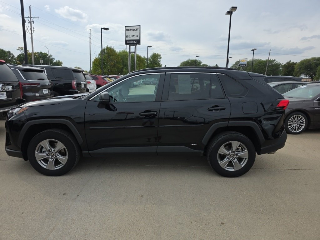 2024 Toyota RAV4 Hybrid LE photo 3